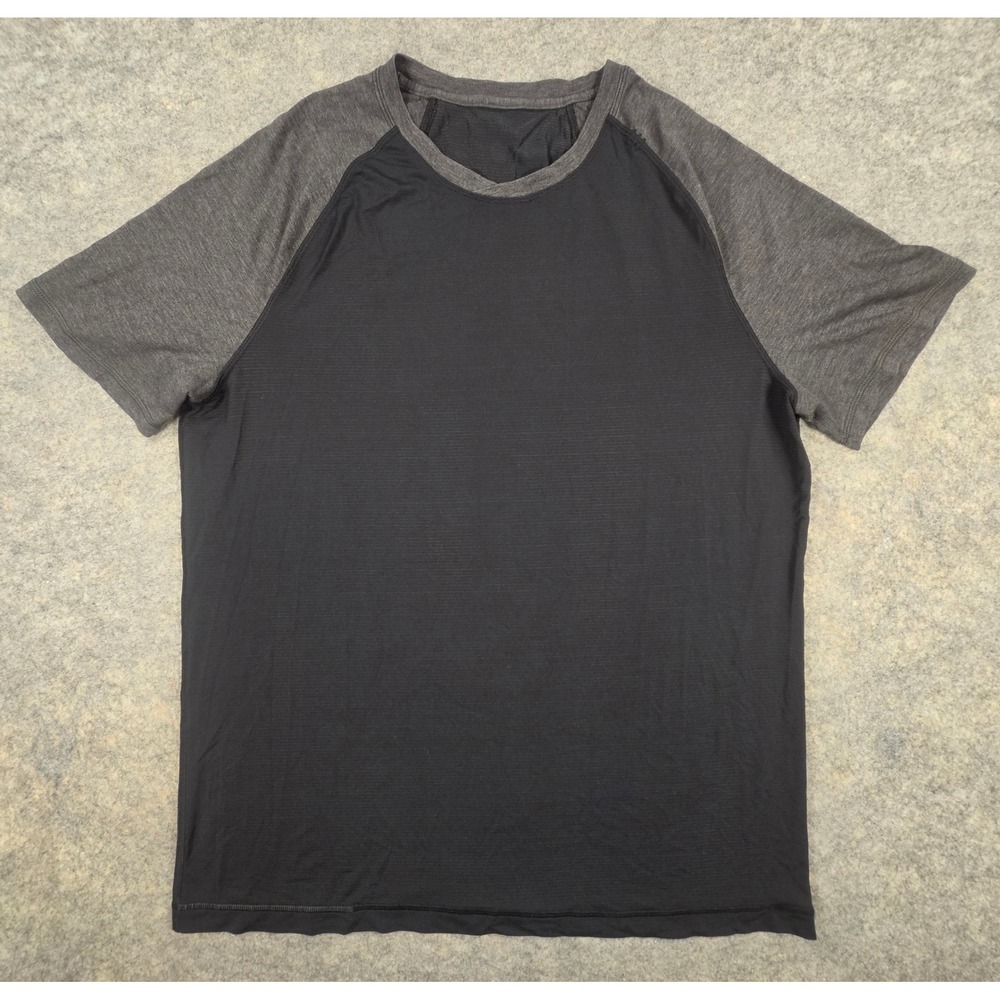 Lululemon Metal Vent Tech Short Sleeve Shirt Mens Black Grey Raglan